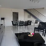 Duplex Residence D\'Orleans
